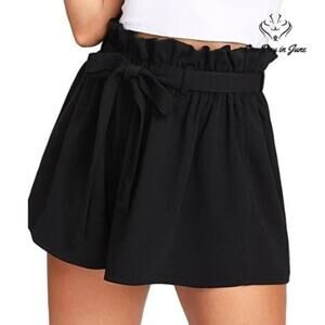 Romwe Bowknot Tie Waist Shorts Size L